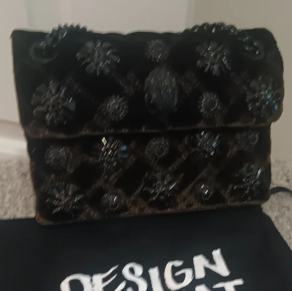 Beautiful Chocolate Brown Kurt Geiger Purse With Black Chain And Accents - Picture 1 of 3